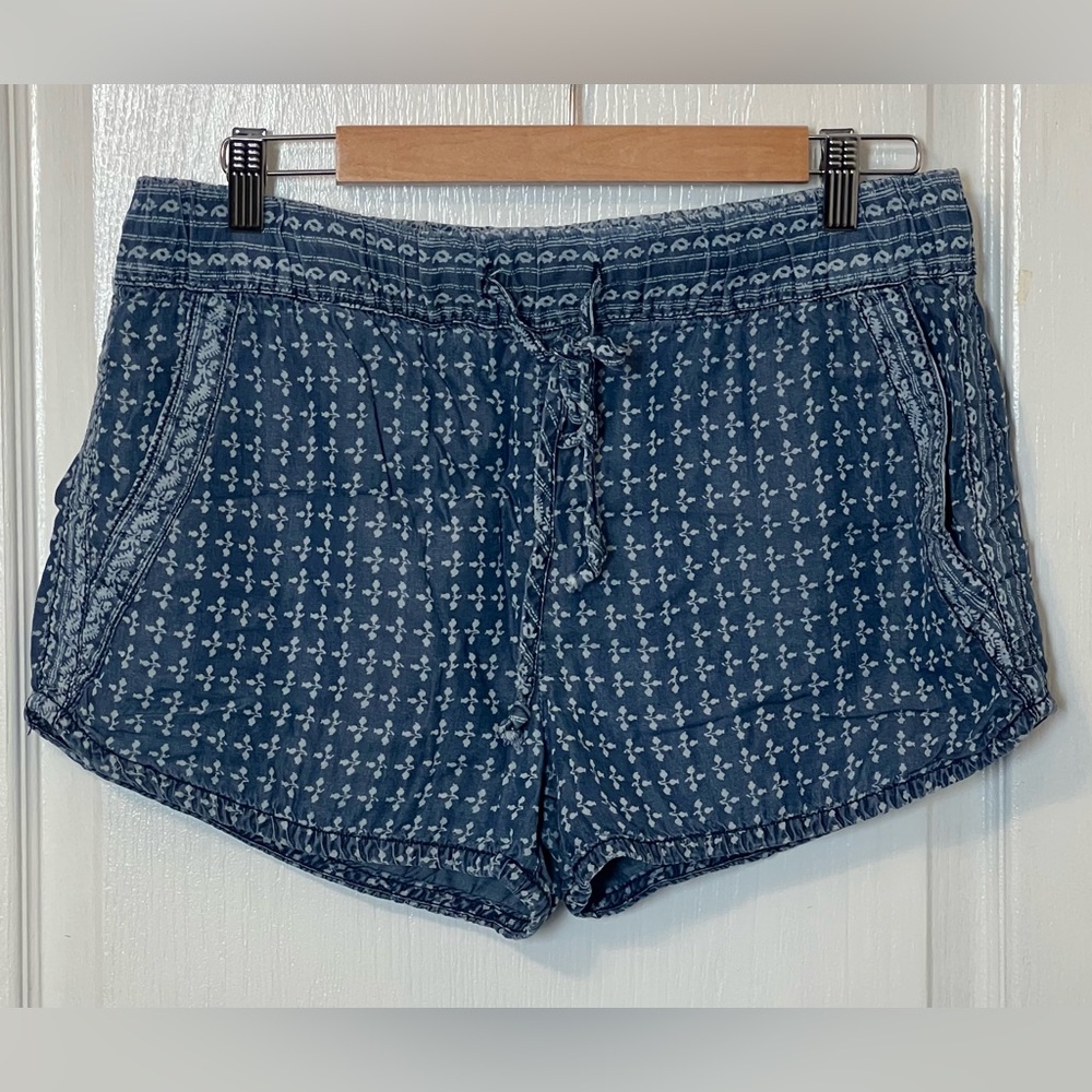 Alya Blue and White Shorts